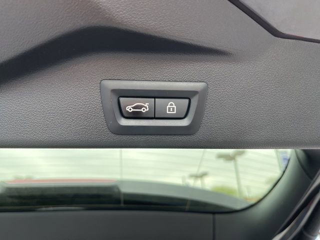 Used 2022 BMW X5 xDrive45e image 27