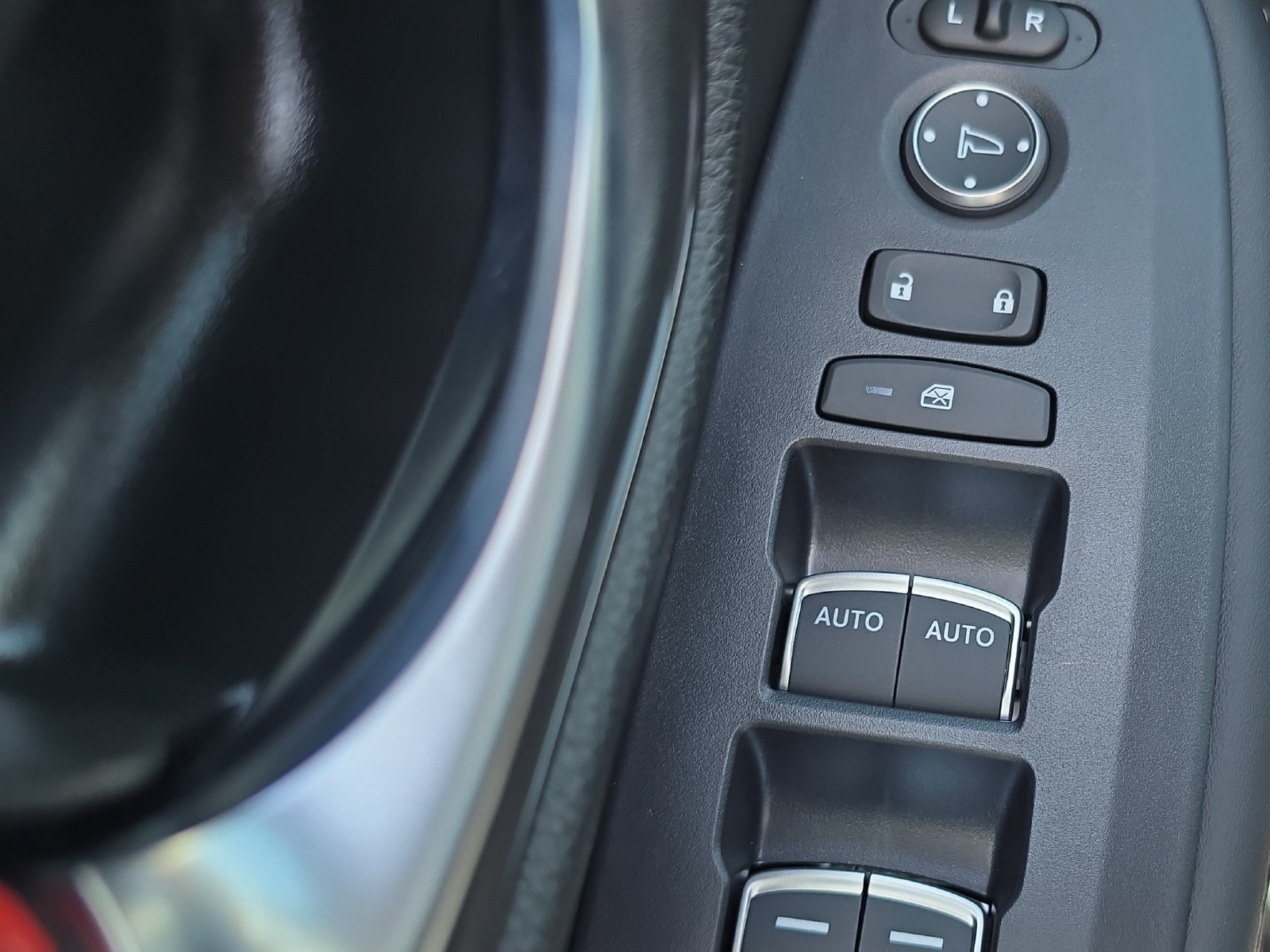 New 2027 Honda HR-V EX-L image 15