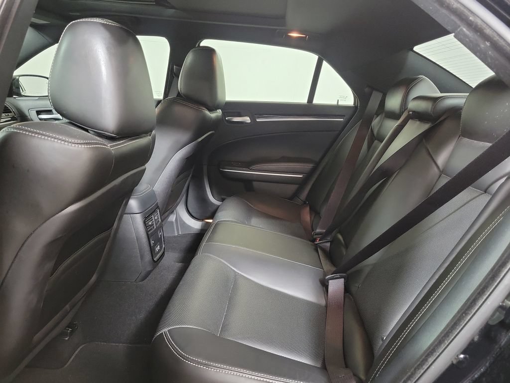Used 2023 Chrysler 300 S w/ Comfort Group RWD image 24