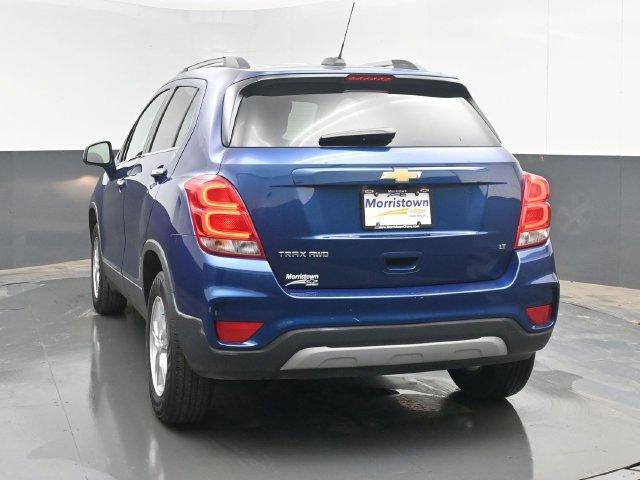 Used 2020 Chevrolet Trax LT w/ Sun & Sound Package AWD/4WD image 12