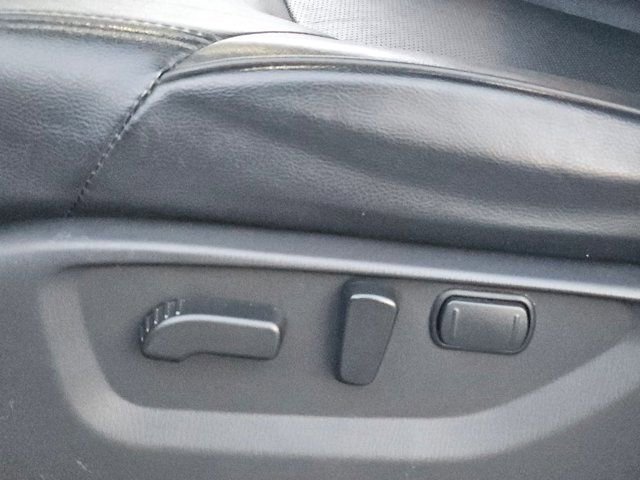 Used 2023 Nissan Armada SL w/ Captain's Chairs Package image 14