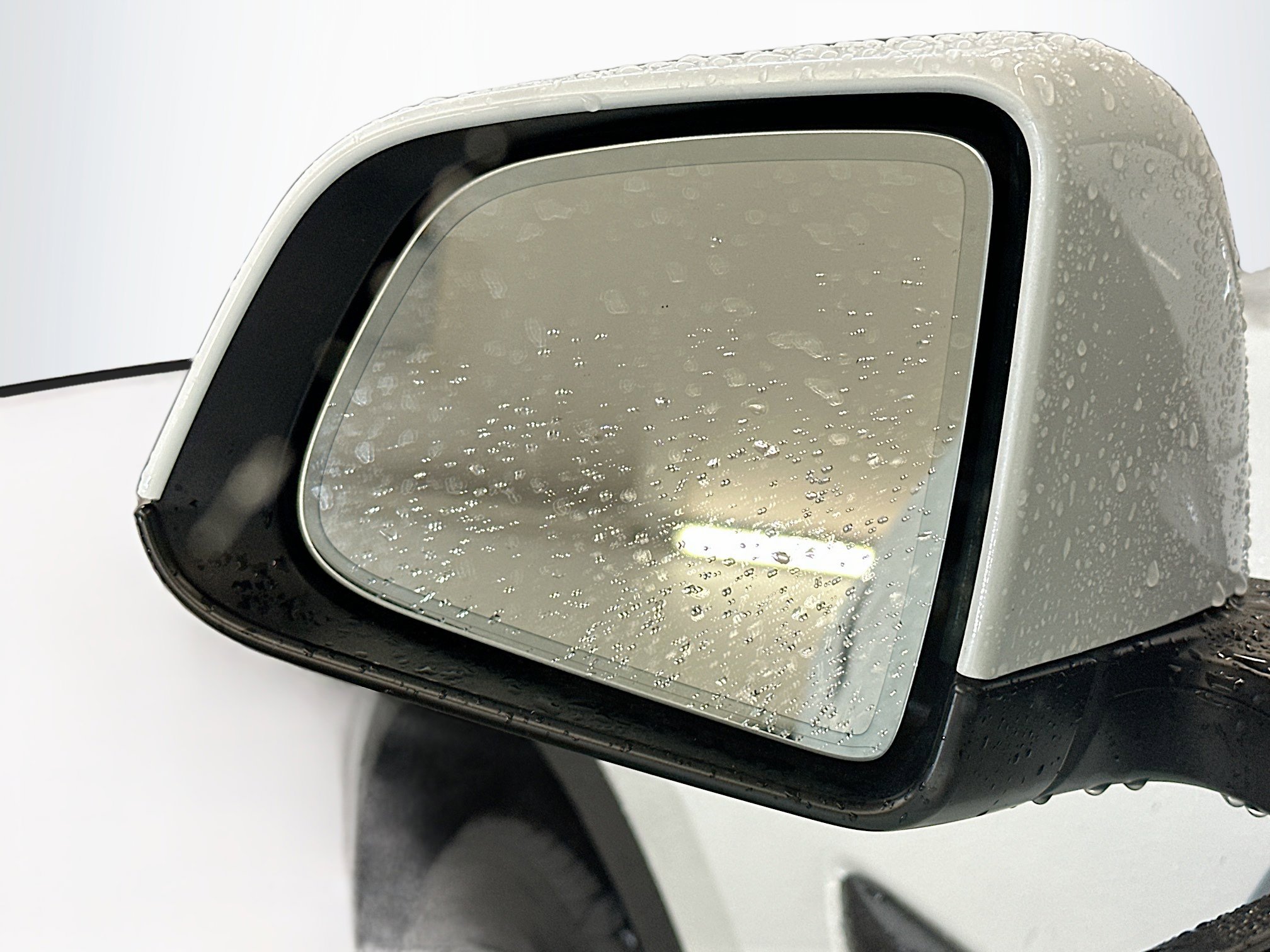 Used 2023 Tesla Model Y Long Range AWD/4WD image 16