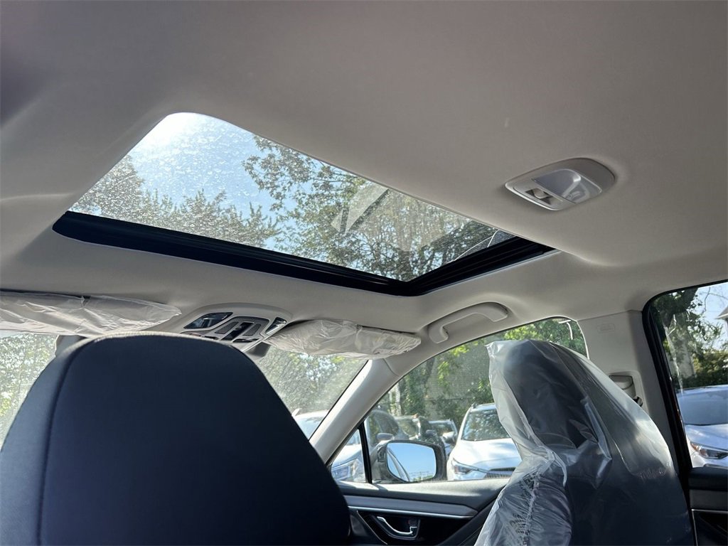 Certified 2025 Subaru Outback Onyx Edition image 14