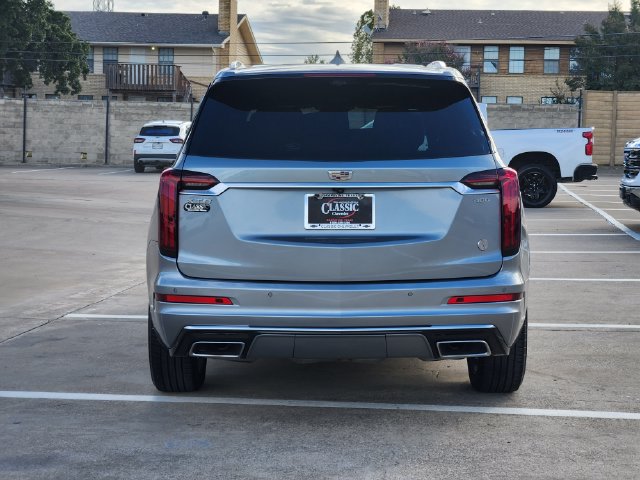 Used 2025 Cadillac XT6 Premium Luxury w/ Technology Package FWD image 13