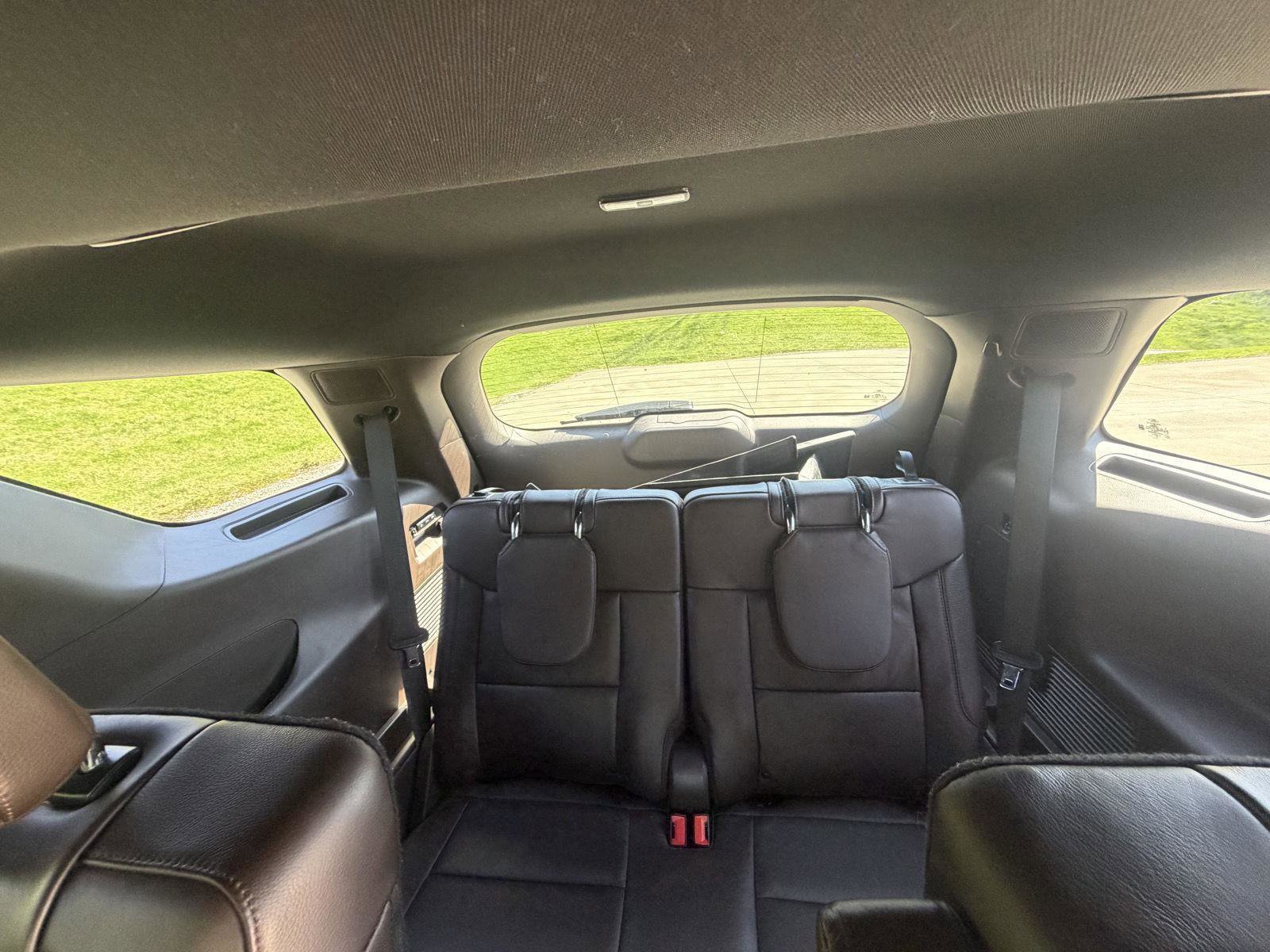 Used 2023 Ford Explorer King Ranch w/ Technology Package image 29