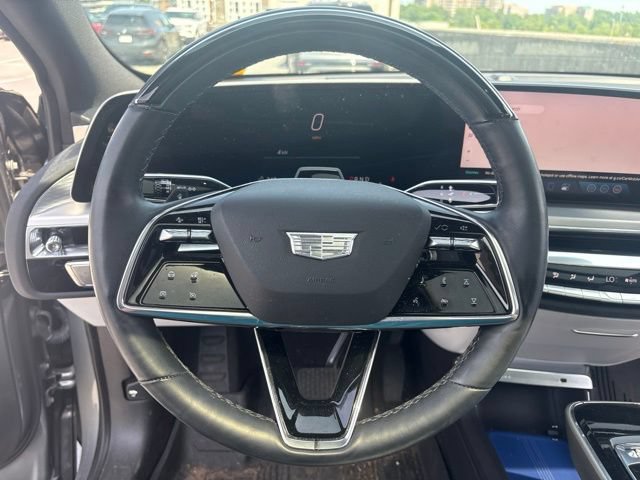 Used 2024 Cadillac Lyriq Luxury w/ LPO, Floor Liner Package AWD/4WD image 8