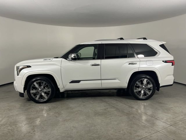 Used 2024 Toyota Sequoia Capstone AWD/4WD image 5