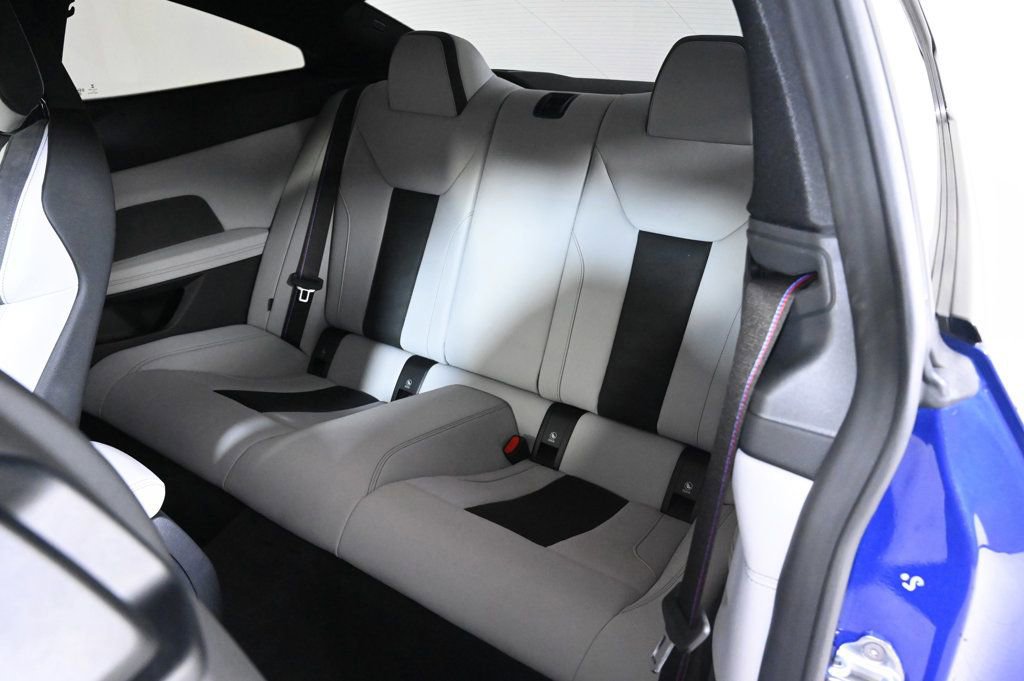 Used 2022 BMW M4 Coupe image 18