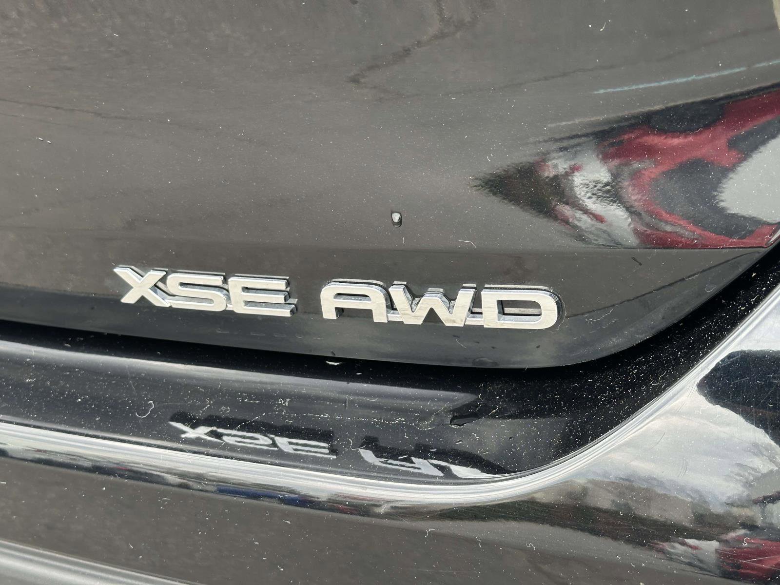Used 2025 Toyota Highlander XSE image 13