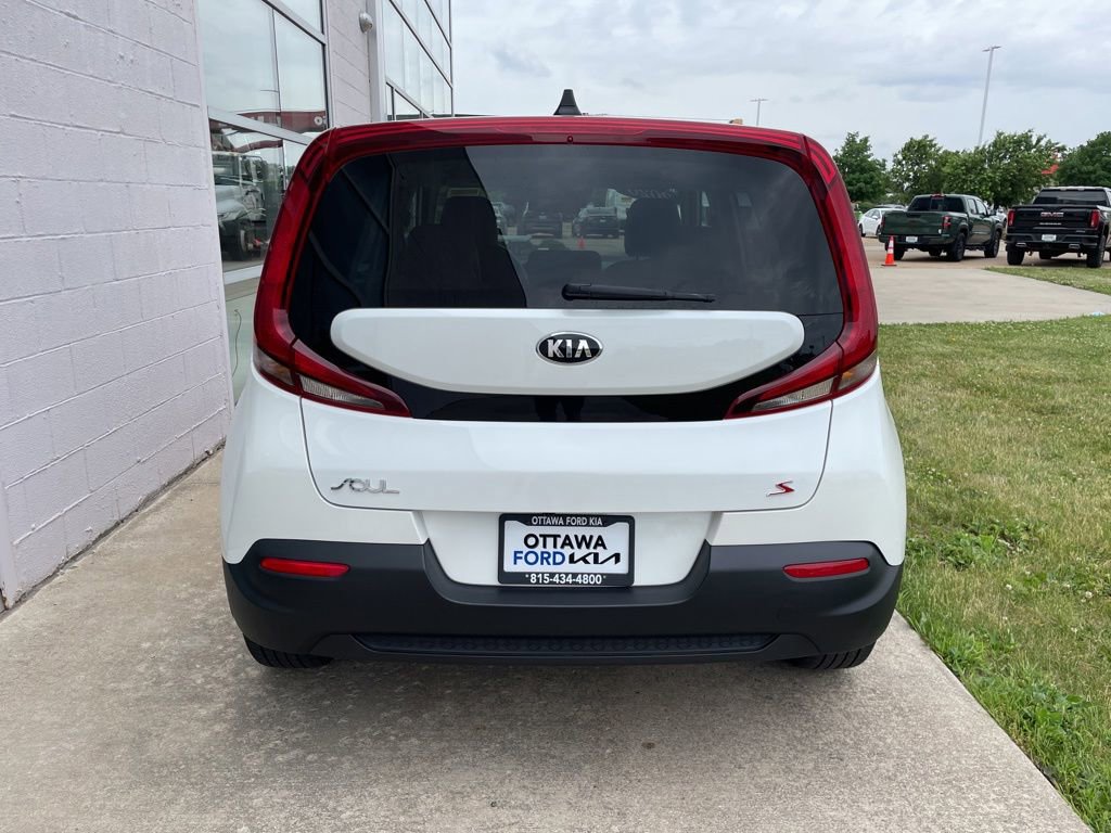 Used 2020 Kia Soul S FWD image 6