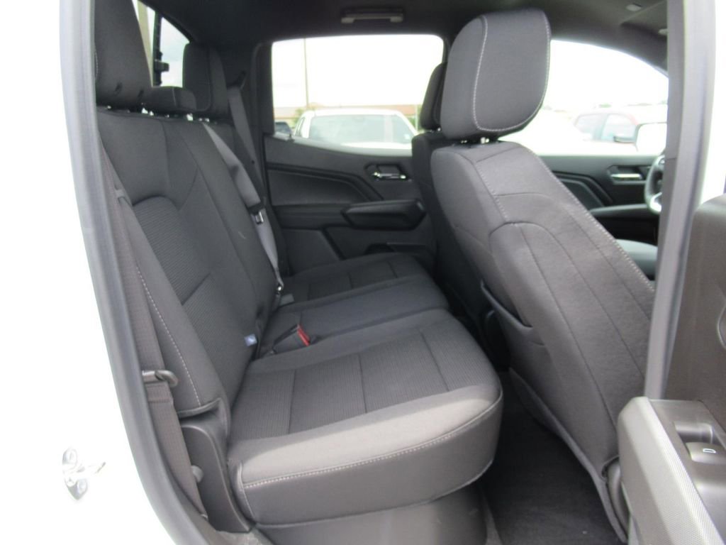 New 2026 GMC Canyon Elevation w/ Convenience Package RWD image 28