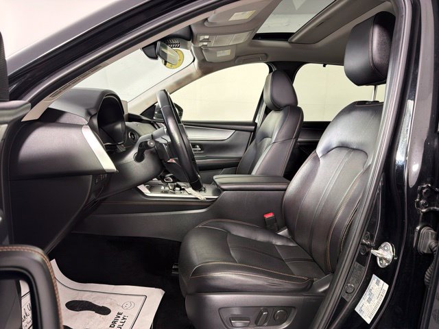 Used 2025 MAZDA CX-90 3.3 Turbo w/ Preferred Package AWD/4WD image 16