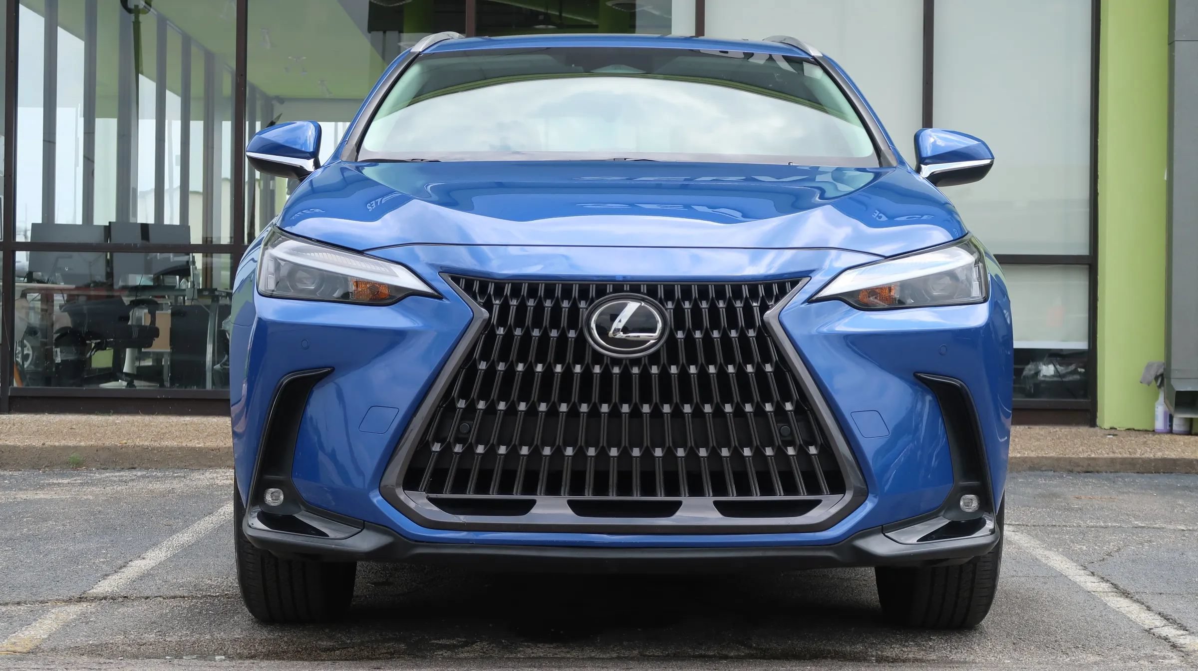 Used 2022 Lexus NX 350 AWD image 2