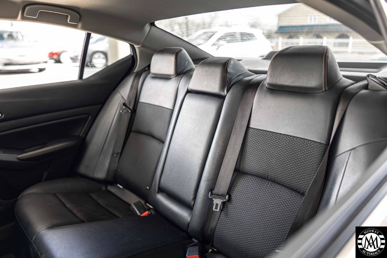 Used 2020 Nissan Altima 2.5 SR FWD image 16