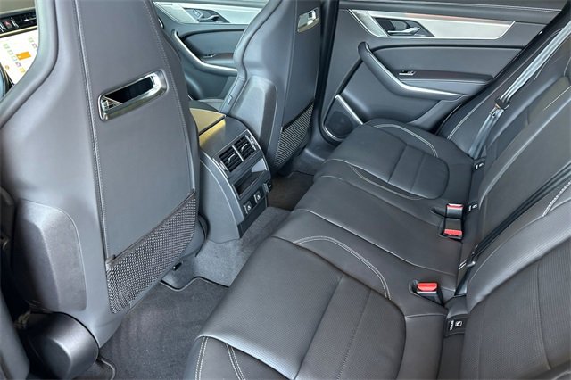 New 2026 Jaguar F-PACE R-Dynamic S image 11