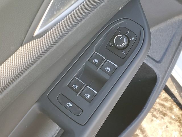 New 2026 Volkswagen GTI SE image 9