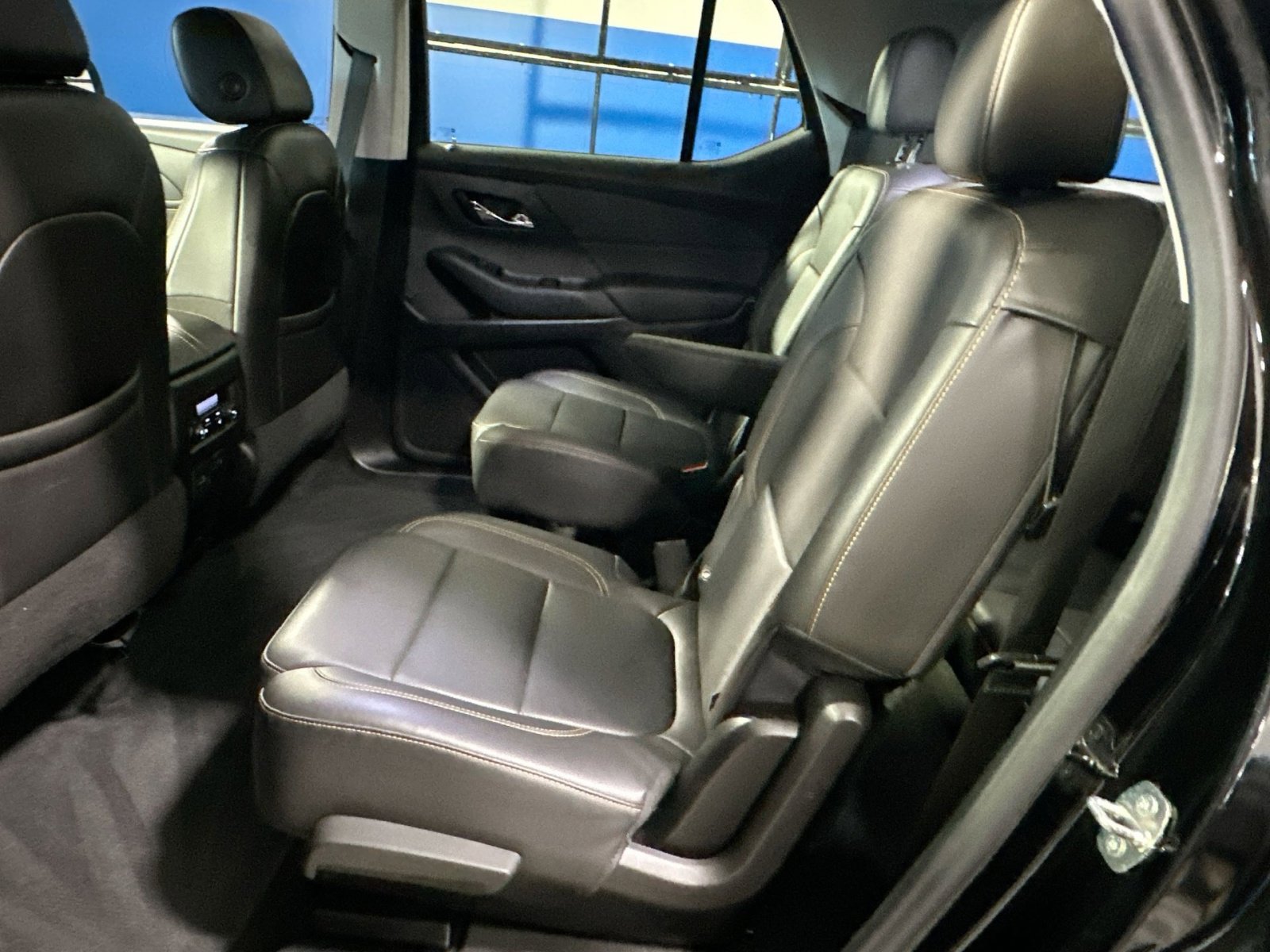 Used 2021 Chevrolet Traverse Premier w/ Redline Edition image 34