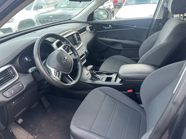 Used 2020 Kia Sorento S image 6