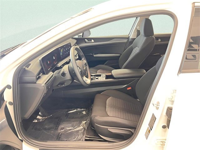 Used 2025 Kia K5 LXS image 14
