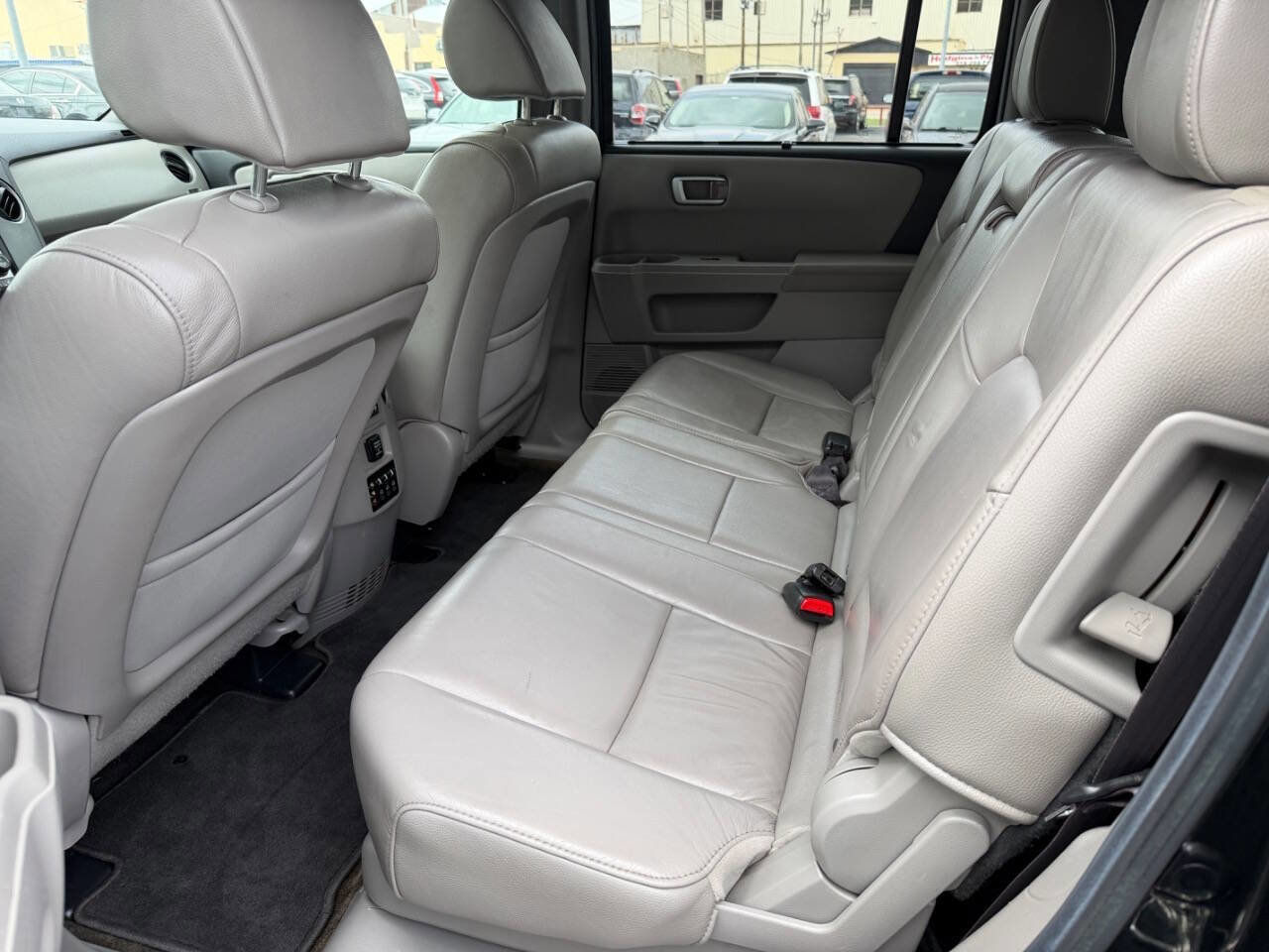 Used 2013 Honda Pilot Touring image 16