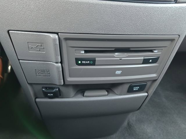 Used 2015 Honda Odyssey Touring Elite image 34