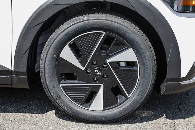 New 2026 Hyundai Ioniq 5 SEL RWD image 11