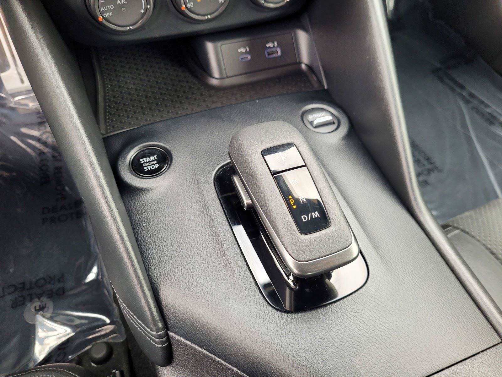 Used 2023 Nissan Z w/ Floor Mat Package (L93) RWD image 23