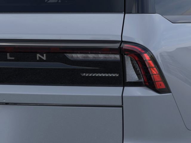 New 2026 Lincoln Navigator Reserve w/ Jet Appearance Package AWD/4WD image 22