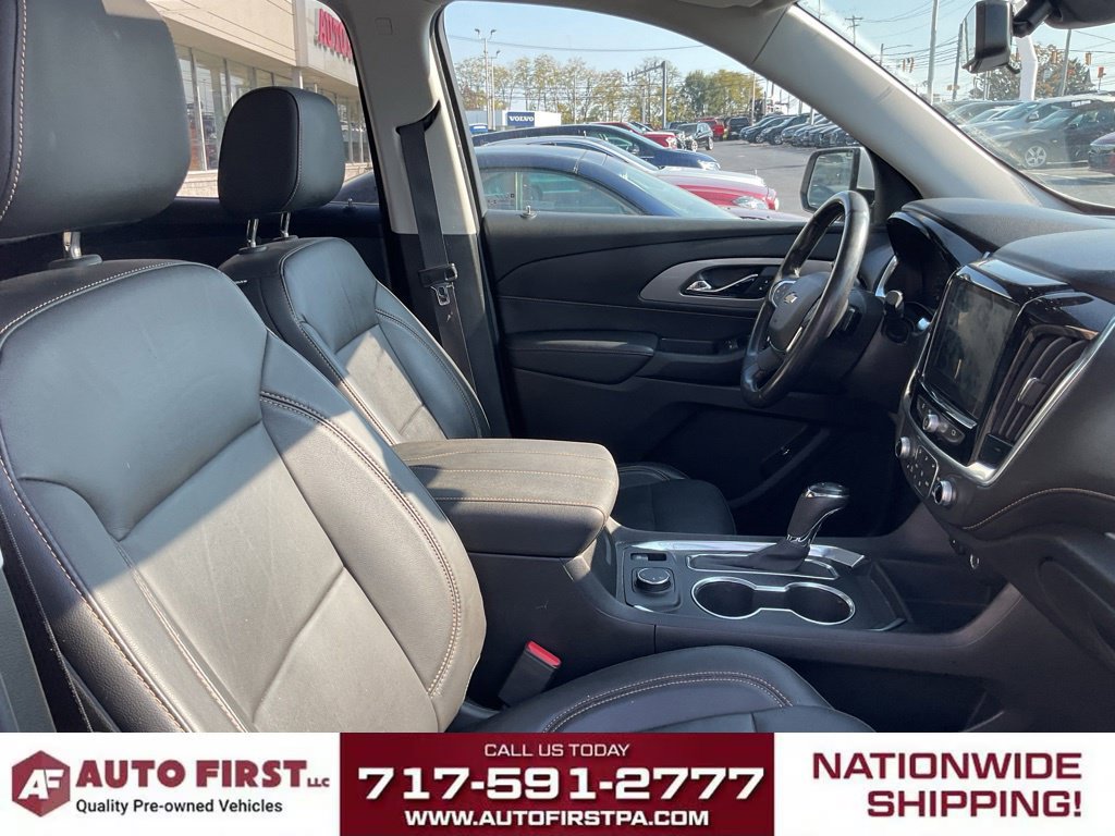 Used 2019 Chevrolet Traverse LT w/ LT Premium Package AWD/4WD image 21