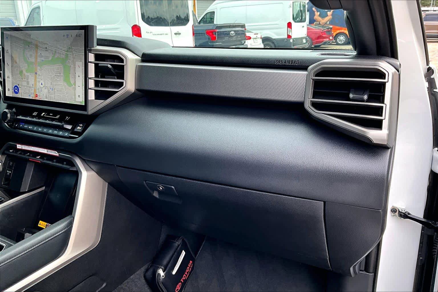 Used 2026 Toyota Sequoia Limited AWD/4WD image 19