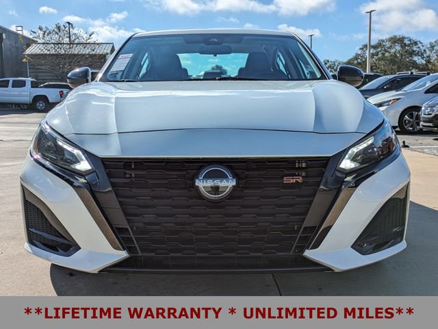 Used 2023 Nissan Altima 2.5 SR image 3