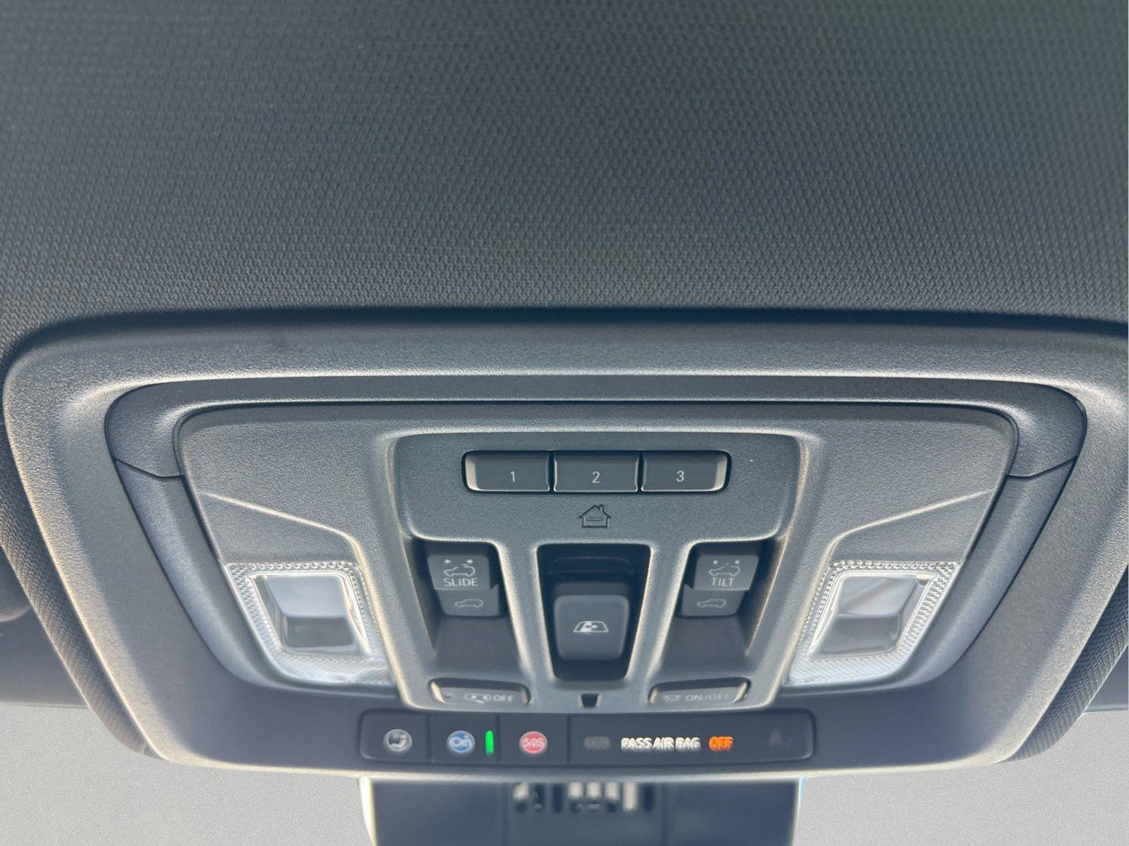 Used 2025 Chevrolet Silverado 1500 High Country w/ High Country Premium Package image 22