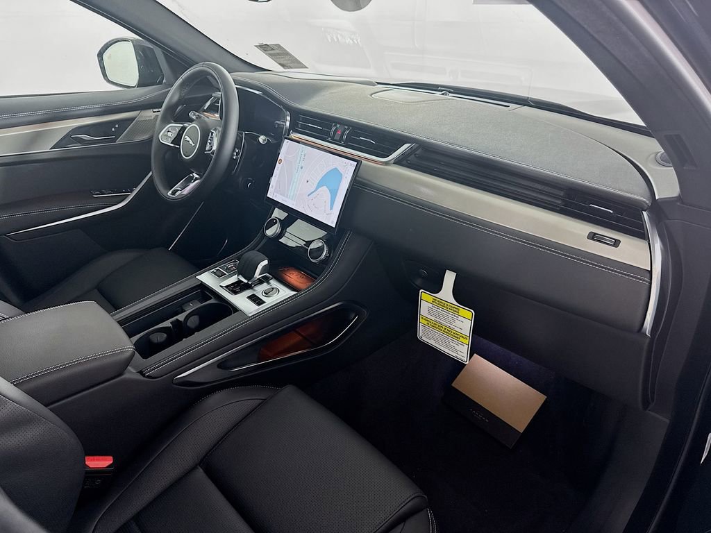New 2026 Jaguar F-PACE R-Dynamic S image 29