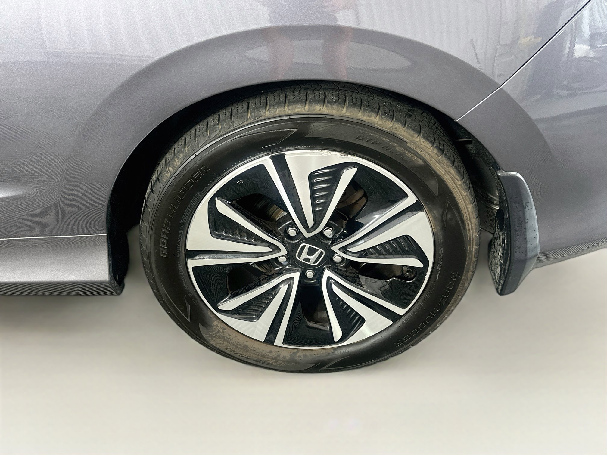 Used 2018 Honda Civic EX-L image 11