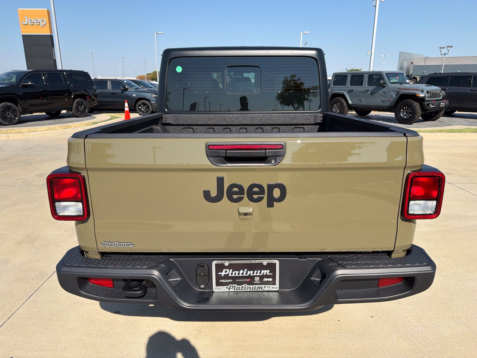 New 2026 Jeep Gladiator Sport AWD/4WD image 4