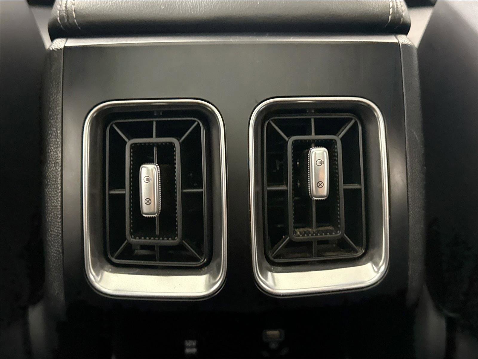 Used 2021 Kia Sorento S w/ Panoramic Sunroof Package FWD image 33