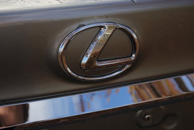 Used 2017 Lexus ES 350 image 6