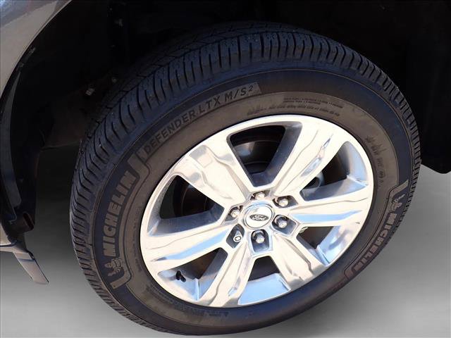 Used 2019 Ford F150 Platinum w/ Equipment Group 701A Luxury AWD/4WD image 7