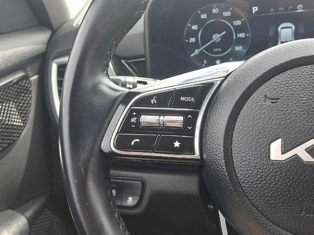 Used 2024 Kia Seltos S AWD/4WD image 22