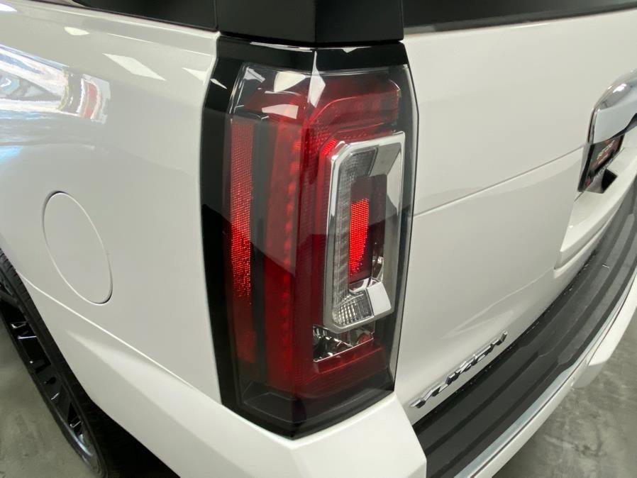 Used 2017 GMC Yukon Denali w/ Open Road Package image 13