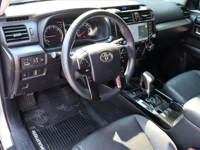 Used 2020 Toyota 4Runner TRD Off-Road Premium w/ Moonroof Package AWD/4WD image 7