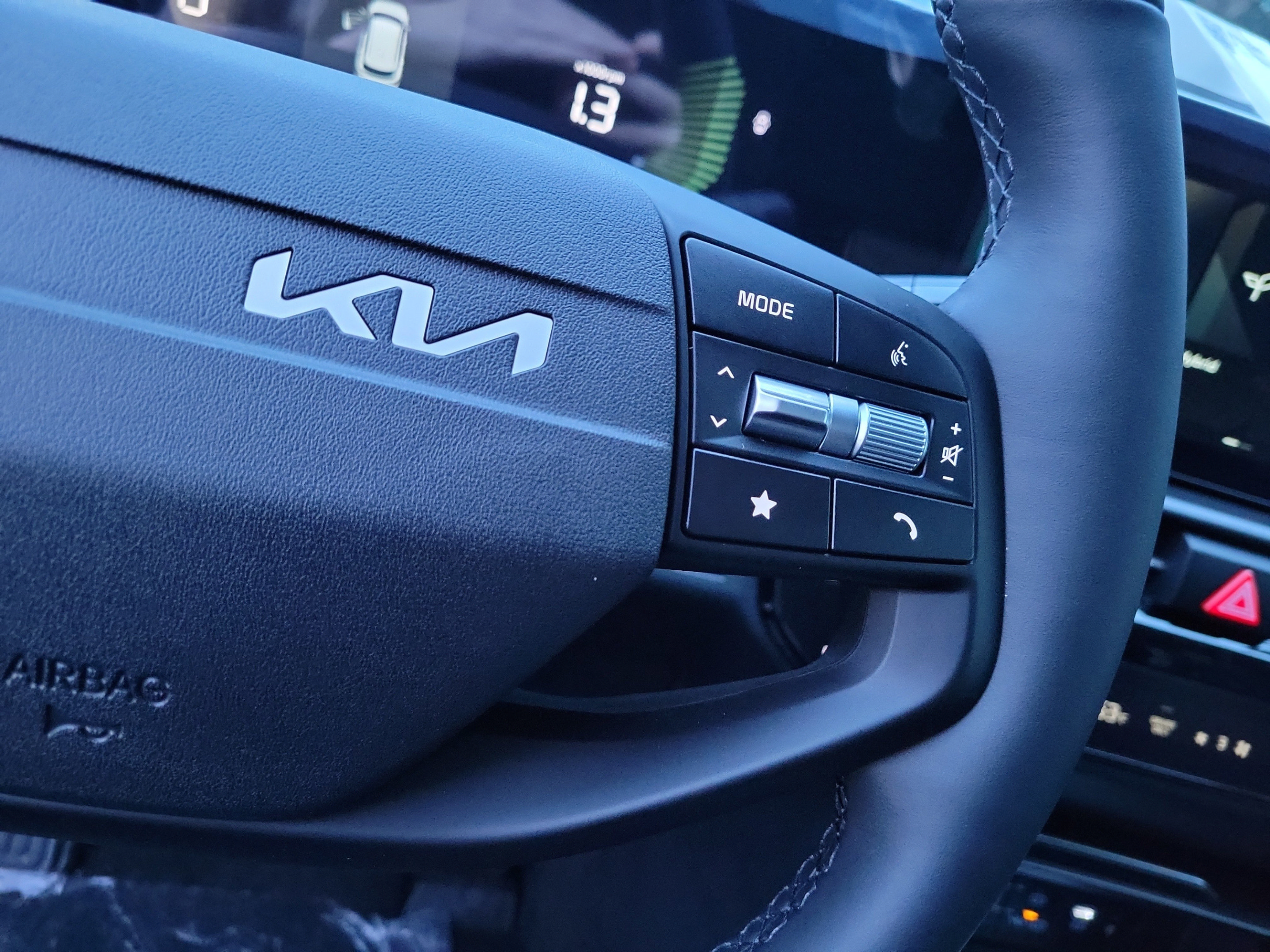 New 2027 Kia Sportage EX FWD image 23