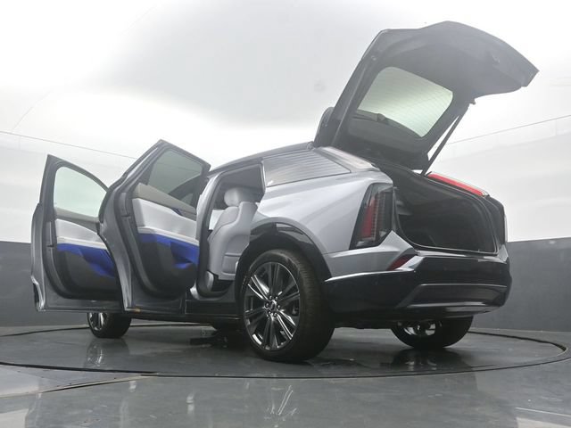 New 2026 Cadillac Optiq Sport 2 AWD/4WD image 62