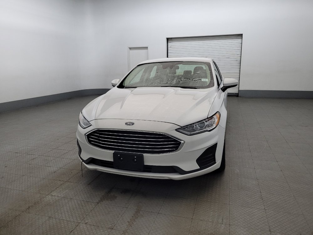 Used 2020 Ford Fusion SE FWD image 15
