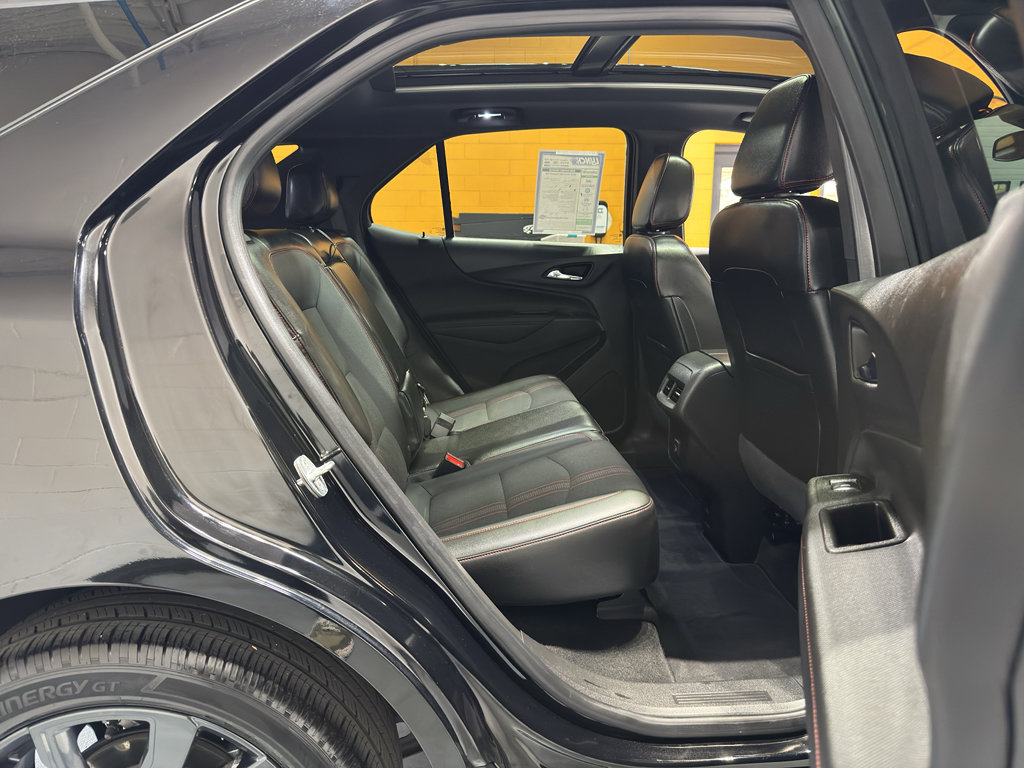 Used 2023 Chevrolet Equinox RS image 20