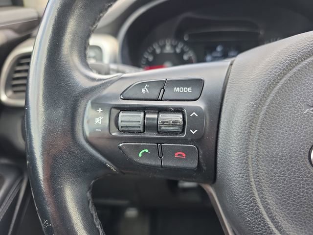 Used 2016 Kia Sorento LX w/ LX Convenience Package FWD image 19
