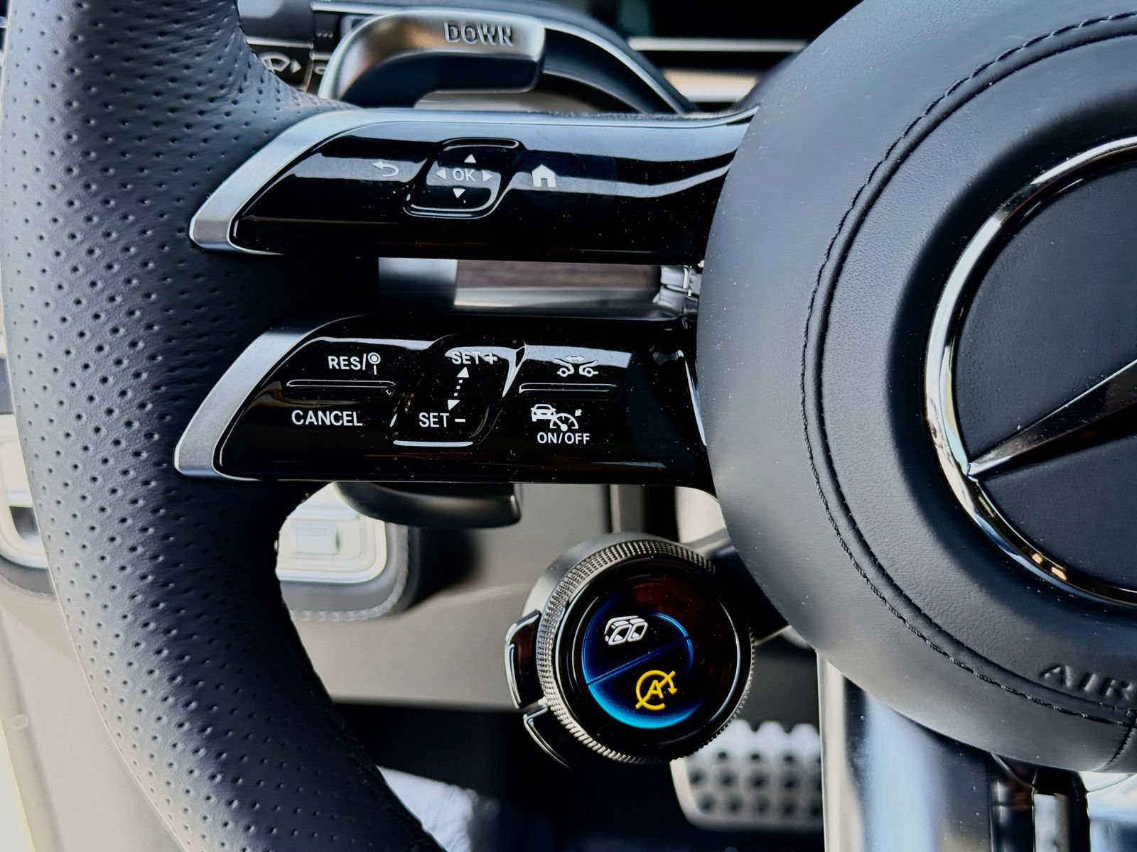 New 2026 Mercedes-Benz GLS 63 AMG 4MATIC image 23