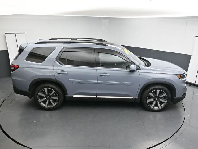 Used 2023 Honda Pilot Elite image 25