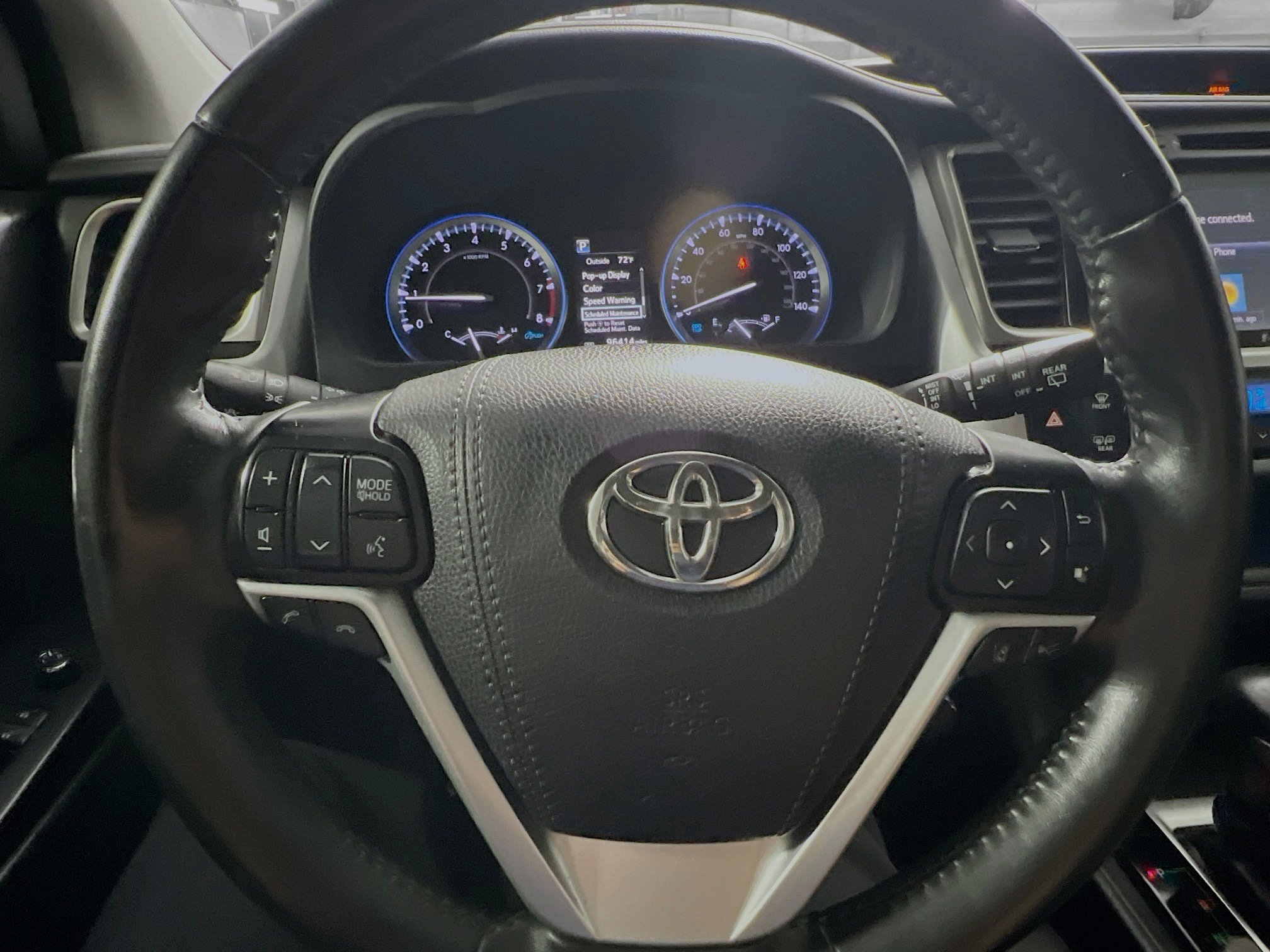 Used 2019 Toyota Highlander SE AWD/4WD image 18