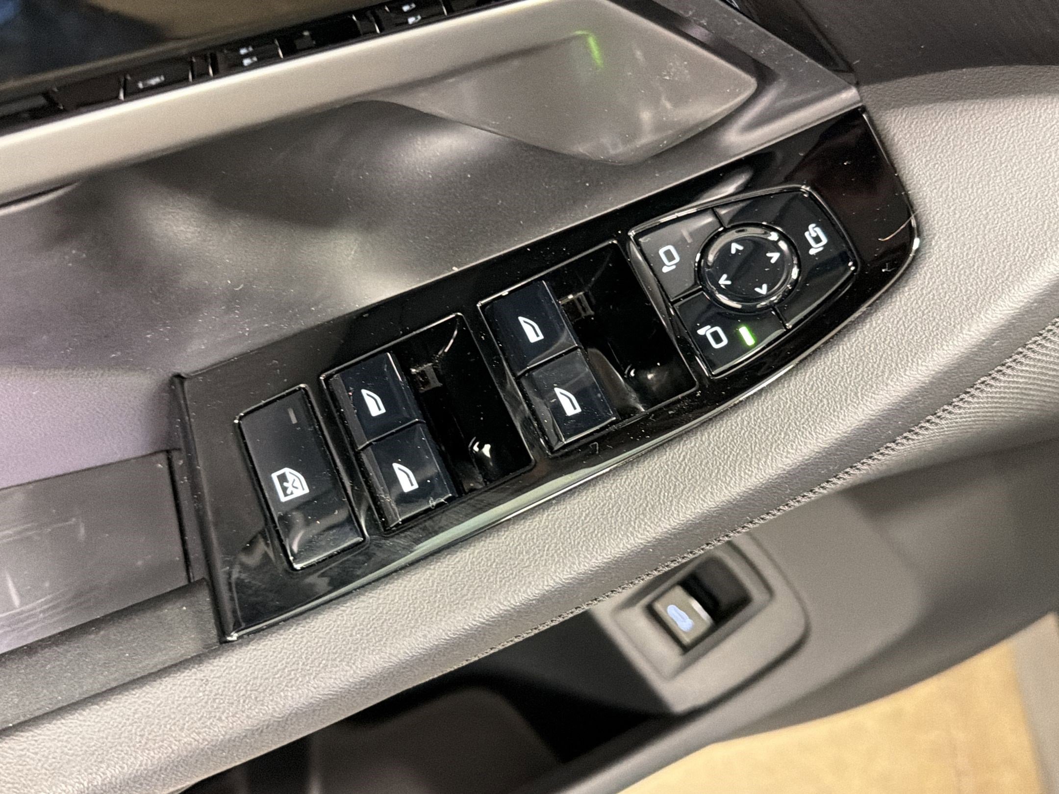 Certified 2026 BMW 530i image 20